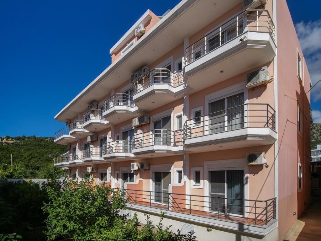 Himara Royal Hotel Dış mekan fotoğraf