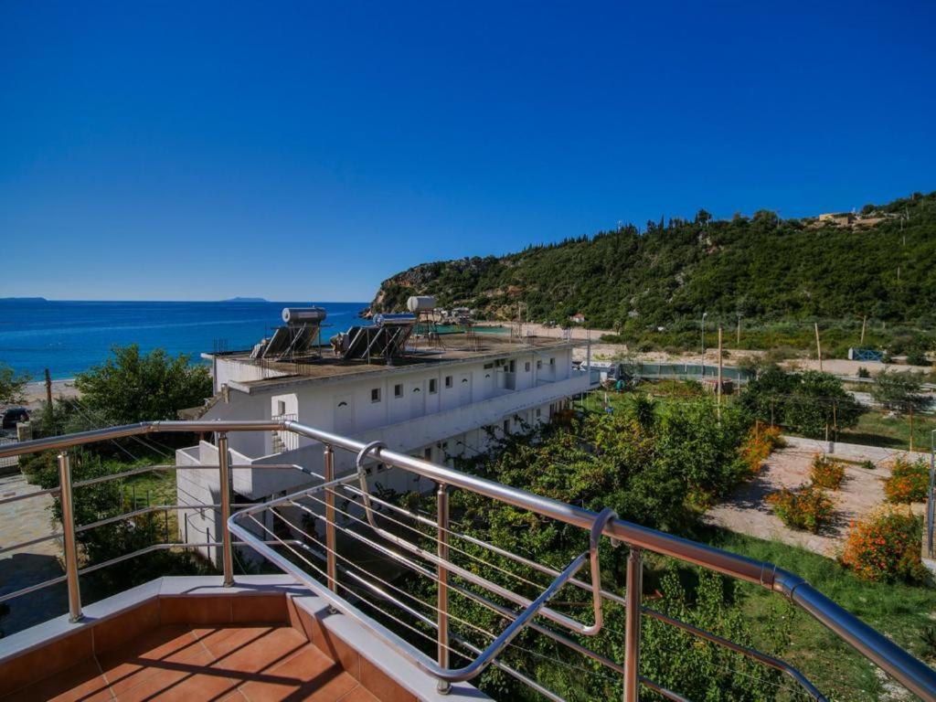Himara Royal Hotel Dış mekan fotoğraf
