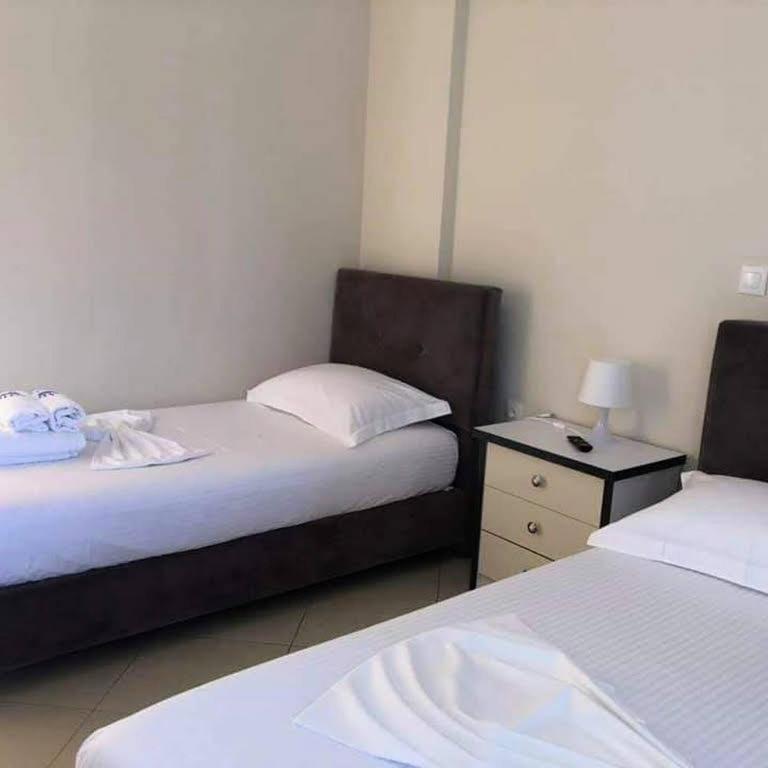 Himara Royal Hotel Dış mekan fotoğraf