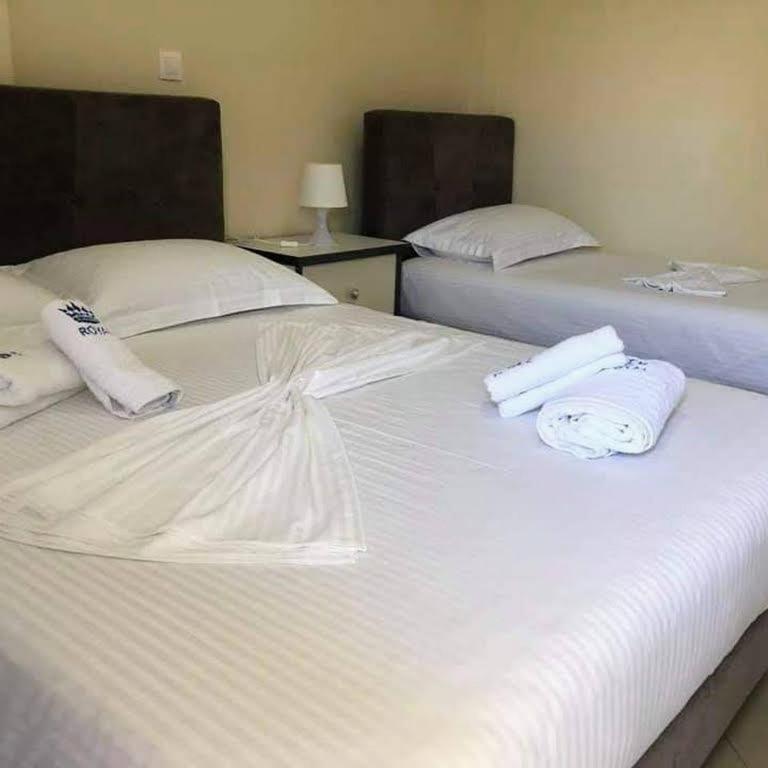 Himara Royal Hotel Dış mekan fotoğraf