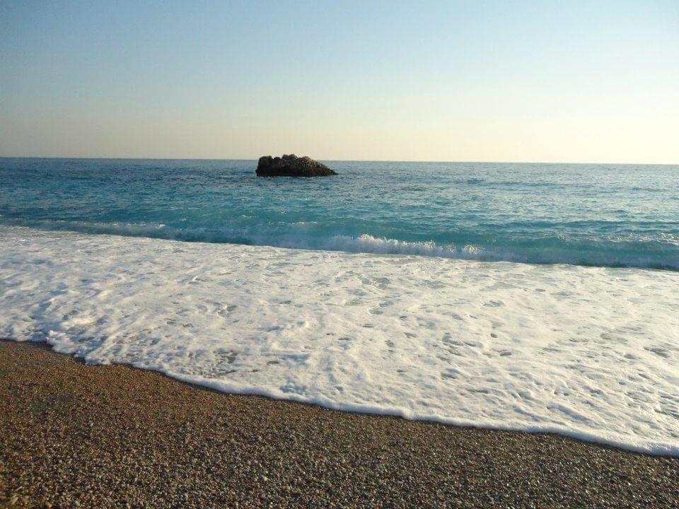 Himara Royal Hotel Dış mekan fotoğraf