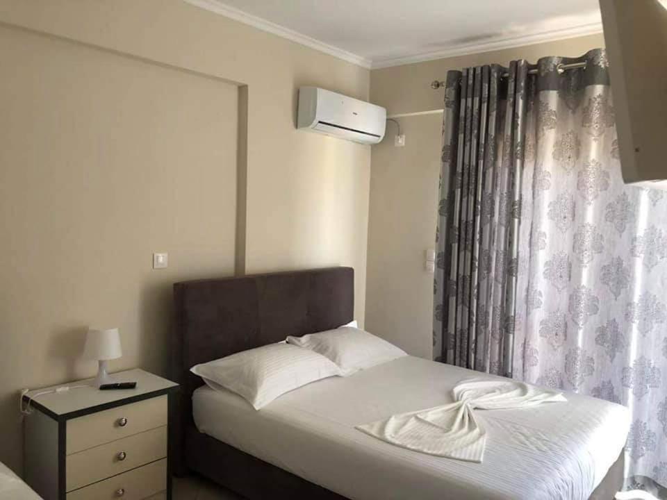 Himara Royal Hotel Dış mekan fotoğraf