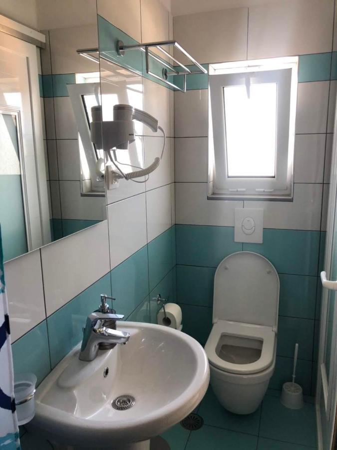 Himara Royal Hotel Dış mekan fotoğraf
