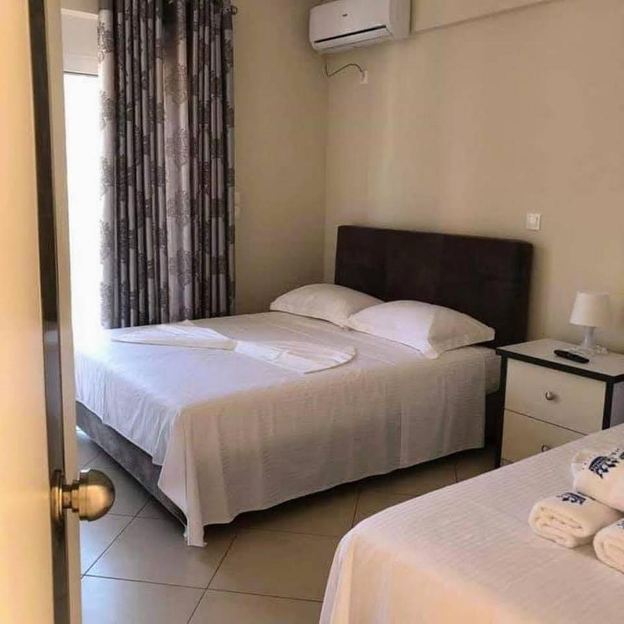 Himara Royal Hotel Dış mekan fotoğraf