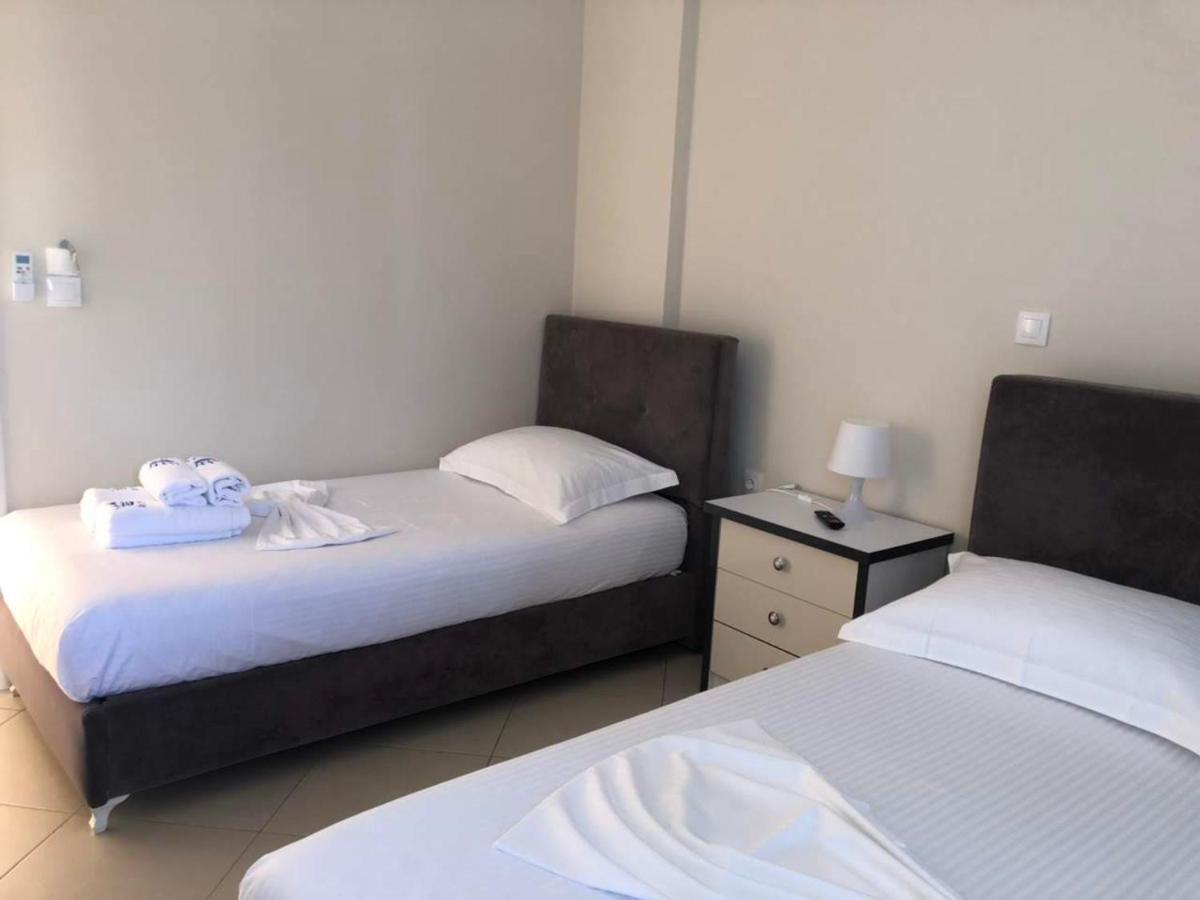 Himara Royal Hotel Dış mekan fotoğraf